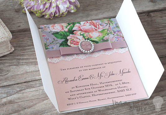 How to Make...Vintage Style Cameo Invitation