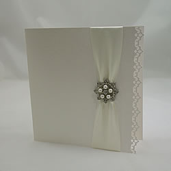 Pearl and Crystal Diamond ImagineDIY