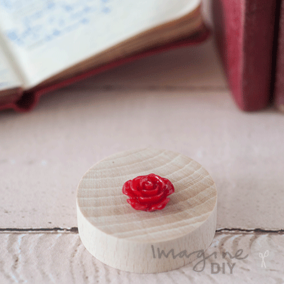 English Rose - Red ImagineDIY Small