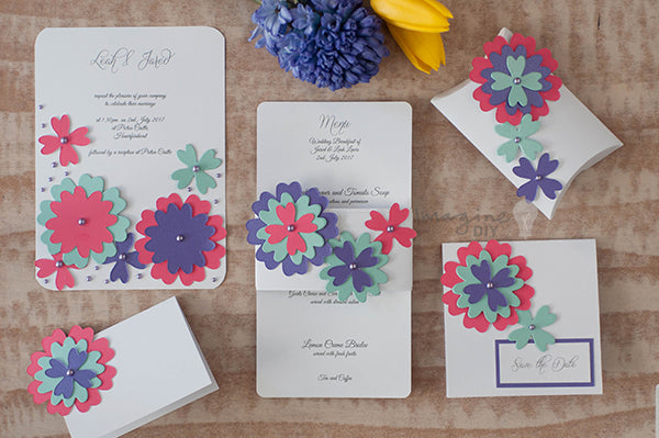 Spring flowers wedding invitation made using Sizzix machine    Imagine DIY