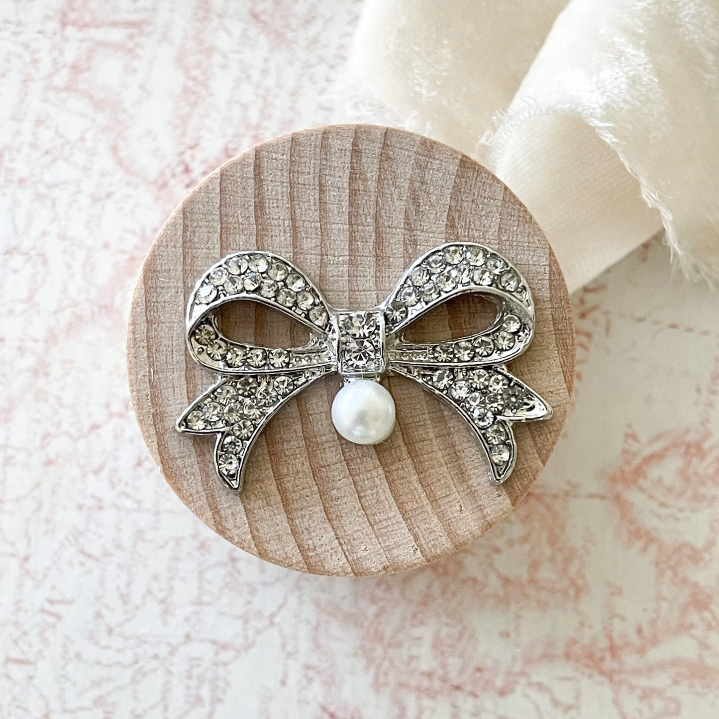 Beau Brooch ImagineDIY