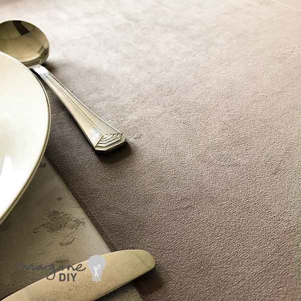 Luxury Champagne Velvet Table Runner - 2.5 Metre Roll ImagineDIY