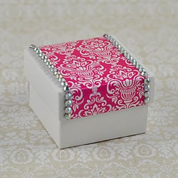 Pearlised White Favour Box ImagineDIY