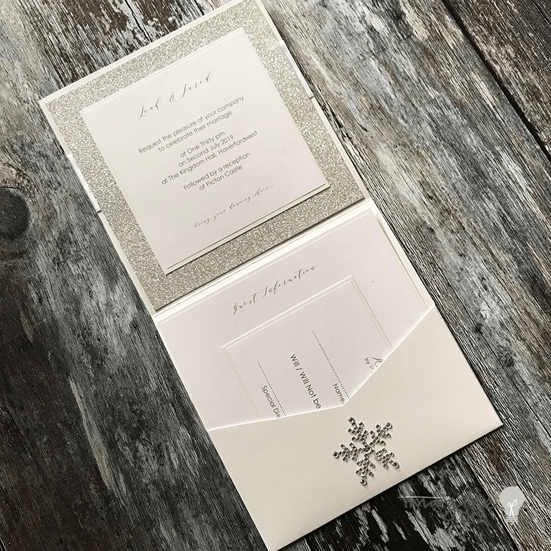 DIY_winter_wedding_invitation_white_silver_snowflake