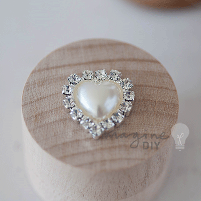 Pearl_and_crystal_heart_small_decoration_for_diy_wedding_stationery_supplies
