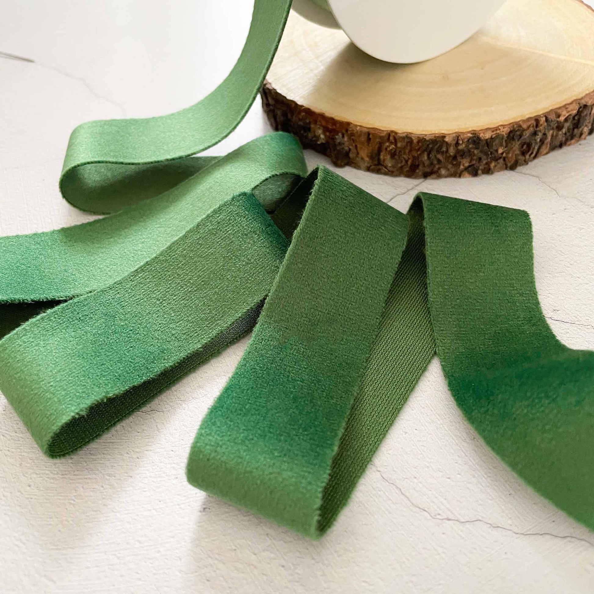 Deluxe Emerald Green Velvet Ribbon  ImagineDIY 25mm 1 Meter 