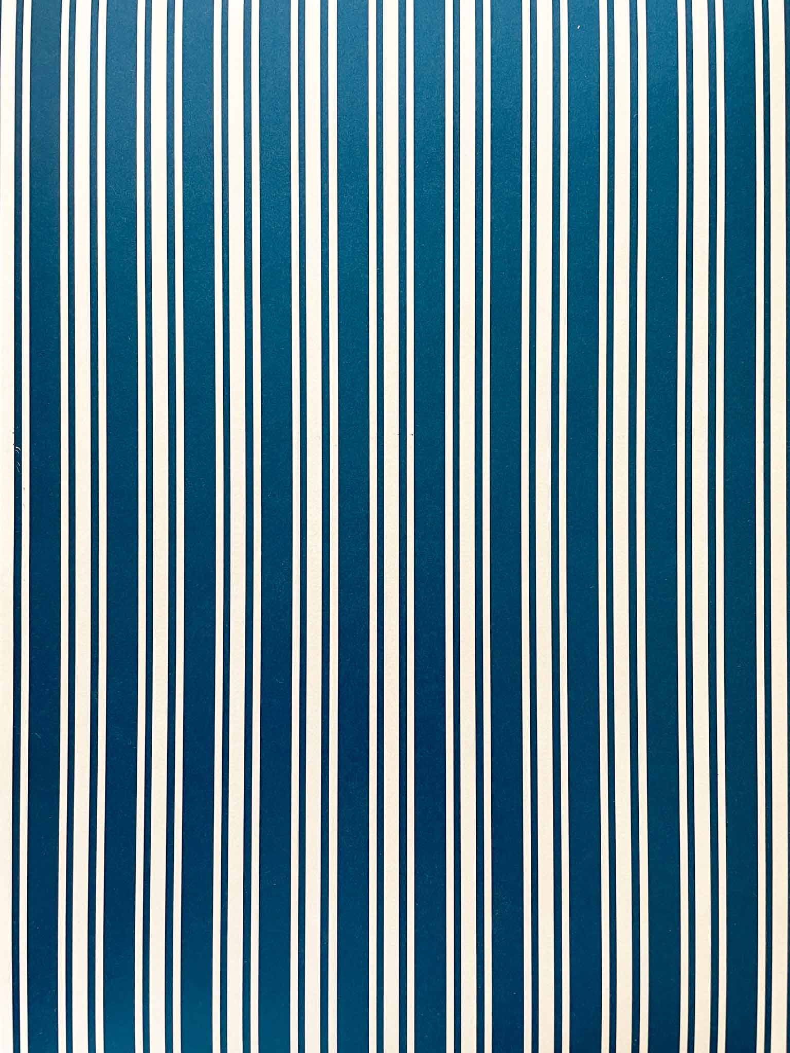navy-and-white-stripy-paper