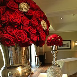 red_rose_kissing_balls_for_wedding_decoration small